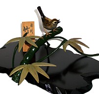 бронзовая японская статуэтка Птичка на бамбуковом побеге, 1900-е гг..