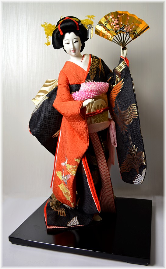 японская интерьерная кукла в кимоно, 1970-е гг.