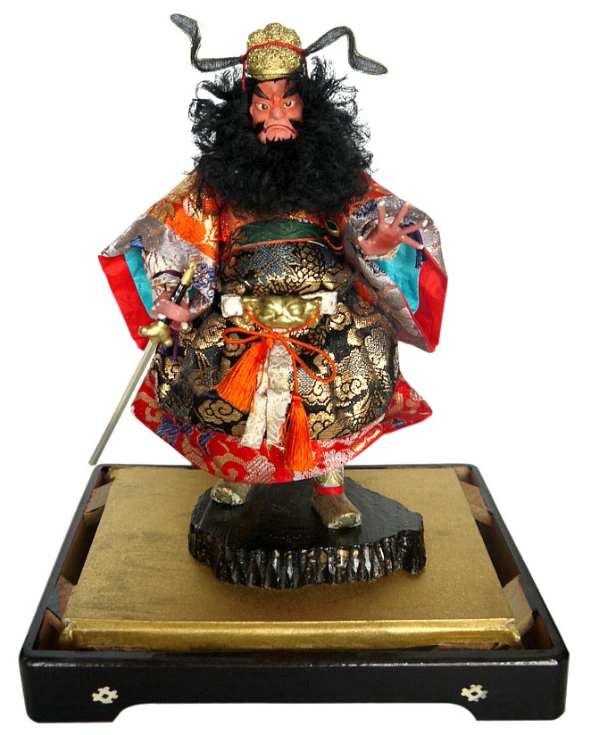 японская антикварная кукла, изображающая защитника от злых духов