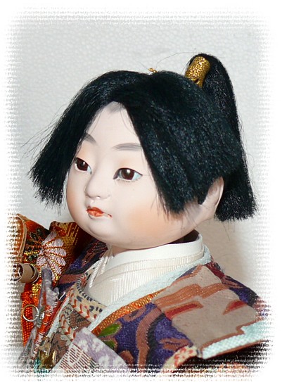 японская стaринная кукла самурай