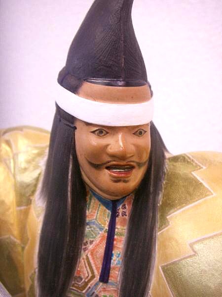 Актер театра Но в маске персонажа Ясима, японская статуэтка из керамики, 1950-е гг. 