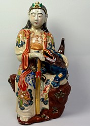 Бодхисатва Манджу, японская антикварная фарфоровая статуэтка