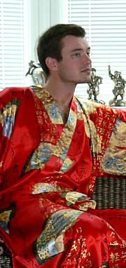 мужской шелковый халат- кимоно, сделано в Японии