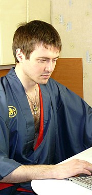мужской шелковый халат-кимоно с вышивкой