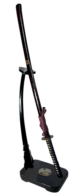 японская старинная подставка для самурайского меча