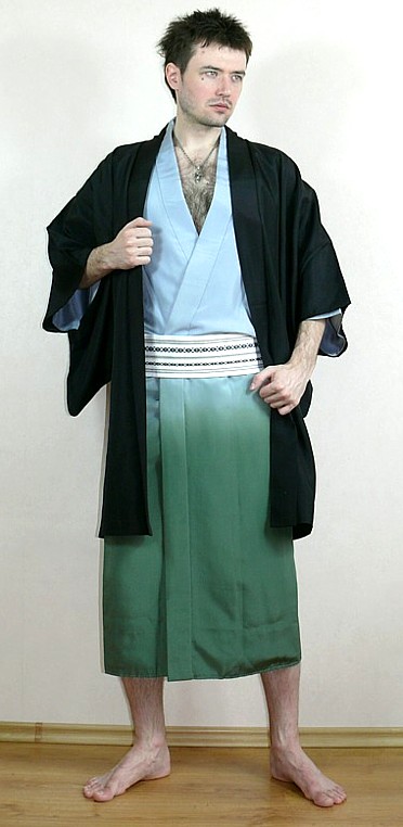 японская традиционная мужская одежда: хаори, кимоно, пояс оби
