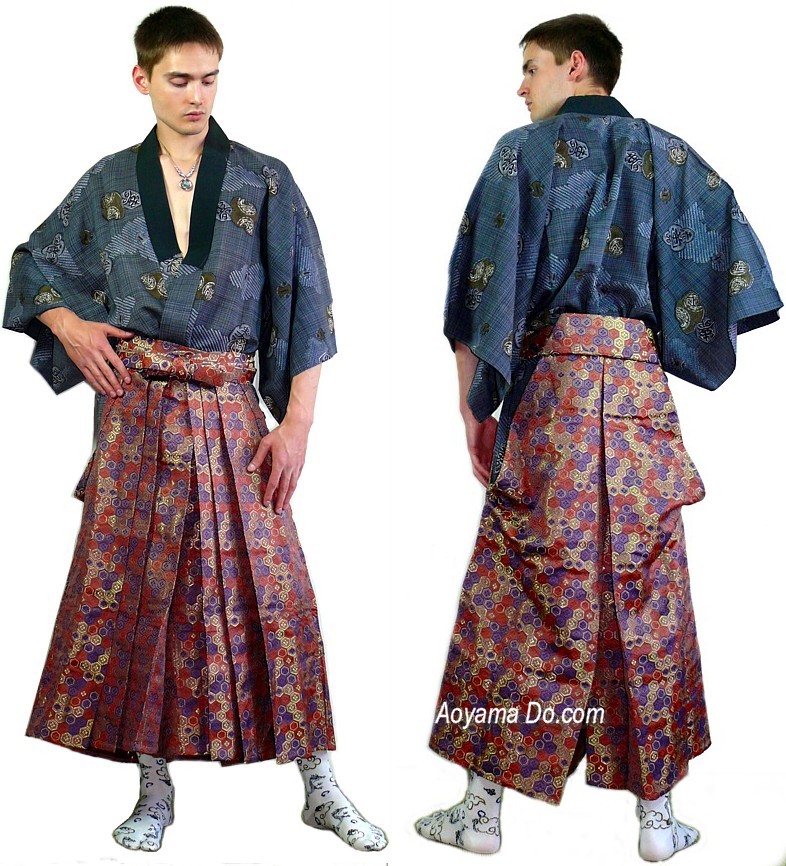 японская традиционная мужская одежд: кимоно и хакама из шелковой парчи