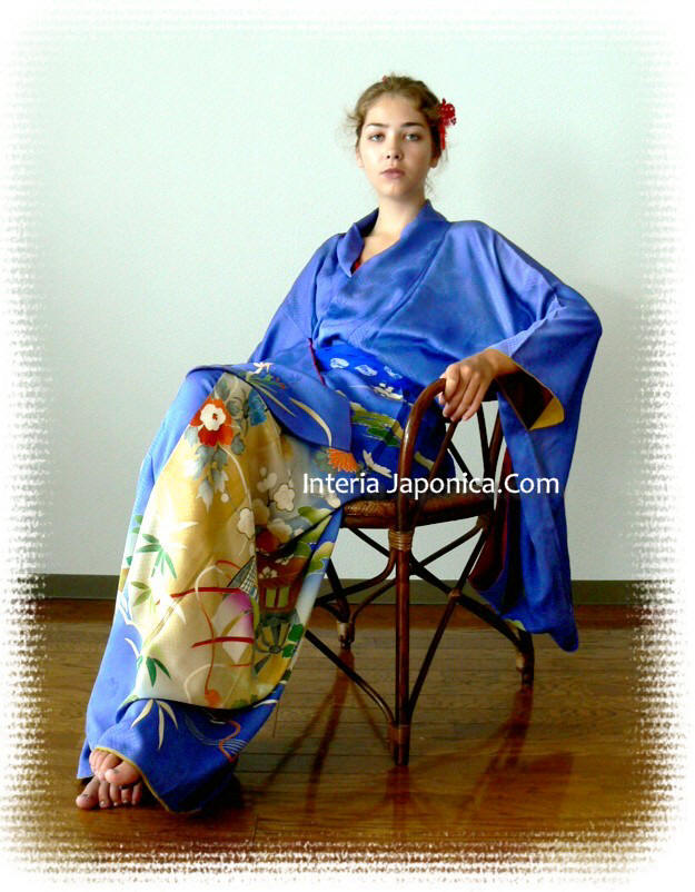 японское антикварное шелковое кимоно а авторской росписью, 1920-30-е гг.