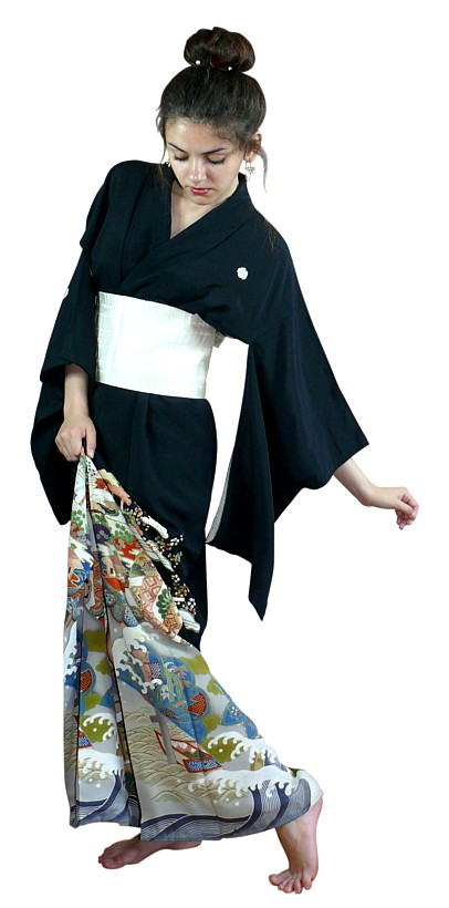 японское старинное  кимоно из шелка с авторской росписью, 1890-00-е гг