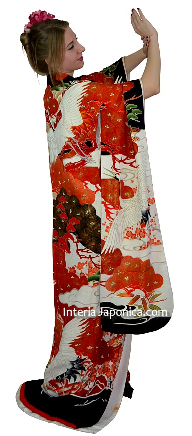 японское антикварное шелковое женское кимоно