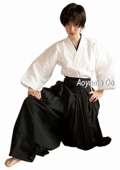 японская одежда для восточных единоборства: хакама, кендоги и нижнее кимоно в японском интернет-магазине Interia Japonica