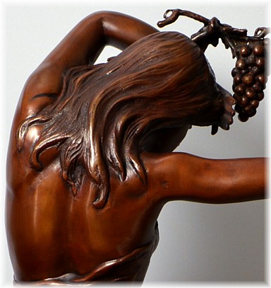 бронзовая скультура в стиле артдеко, деталь