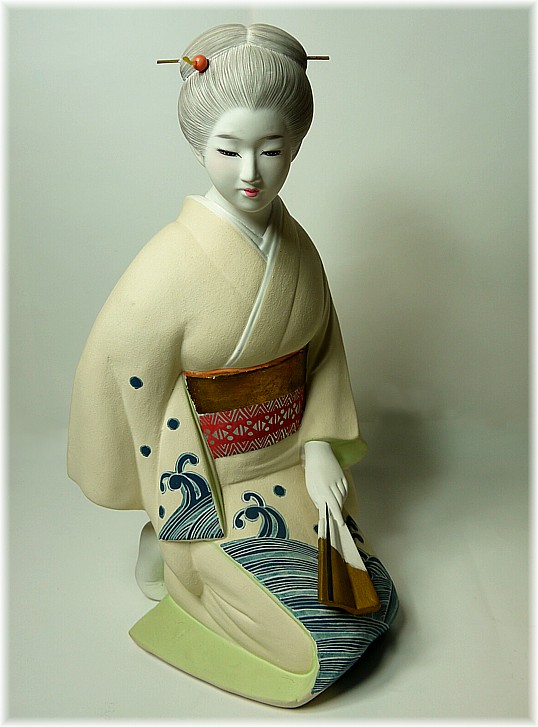 японская статуэтка Девушка с веером, 1950-е гг.
