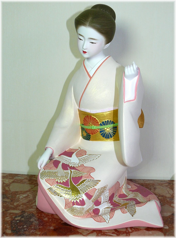 японка в кимоно и золотом оби, статуэтка из керамики, Япония, 1970-е гг