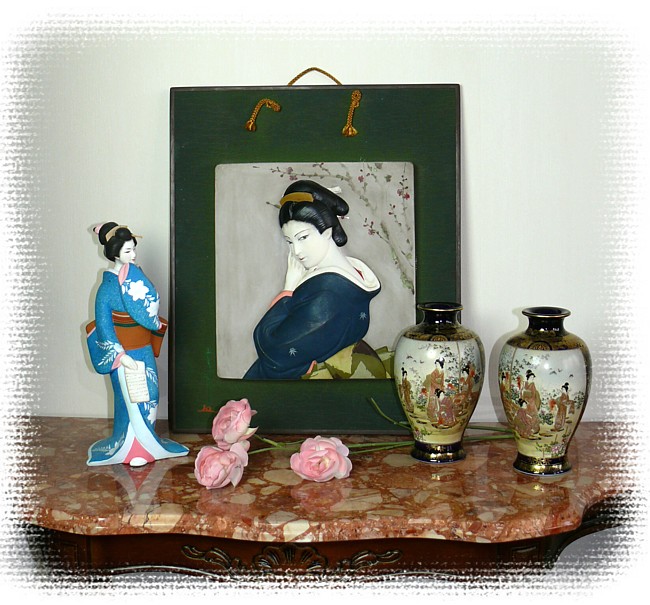 японский антикварный фарфор, статуэтка Хаката, японская картина