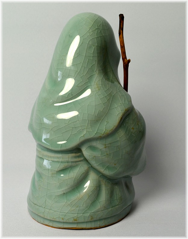 японский селадон: статуэтка одного из Семи Богов Счастья, эпоха Мэйдзи