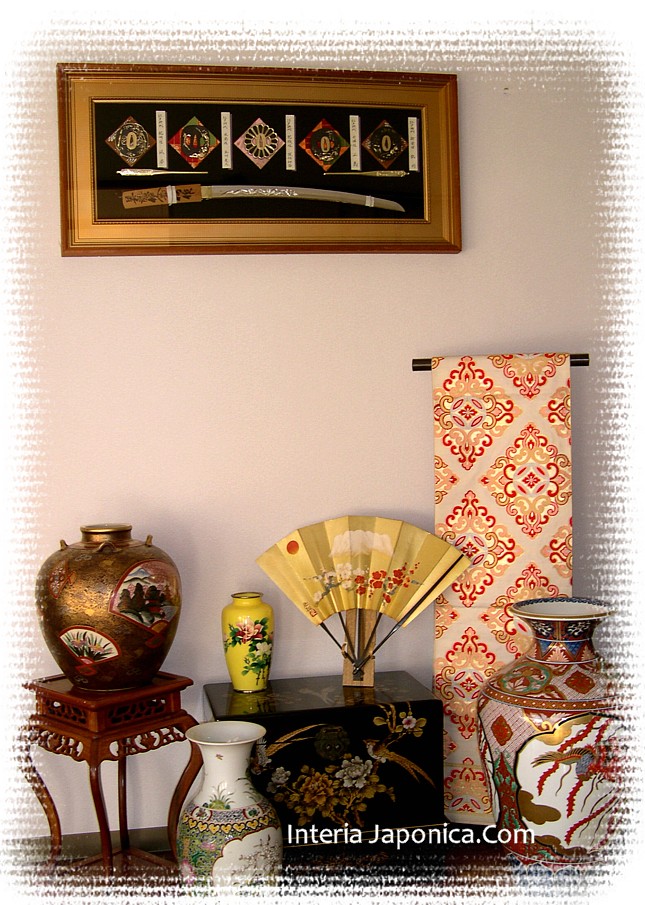 японские фарфоровые вазы, предметы японского интерьера