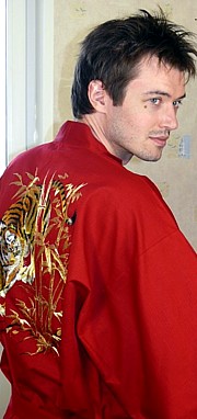 японское мужское кимоно из хлопка с вышивкой