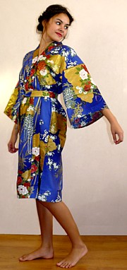 женский халатик-кимоно. Интериа Японика - одежда для дома из Японии