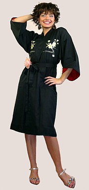 женский халат- кимоно с вышивкой и подкладкой, сделано в Японии