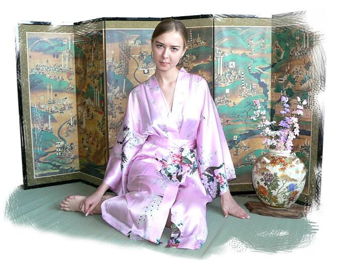 шелковый женский халат кимоно в японском стиле