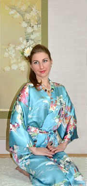 шелковый женский халат- кимоно, сделано в Японии