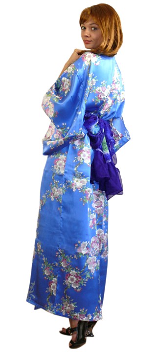 кимоно шелковое и пояс оби