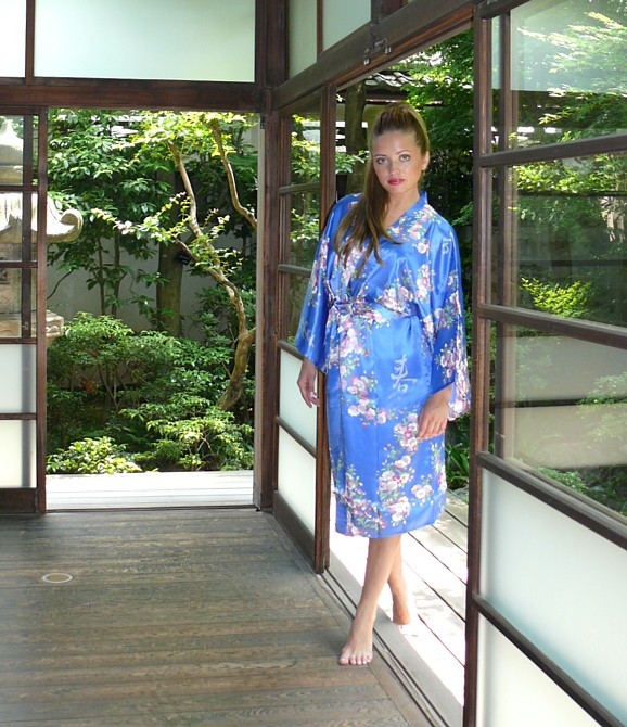 японское кимоно мини из натурального шелка, сделано в Японии