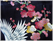 рисунок на ткани японского шелкового женского кимоно