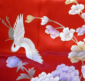 рисунок ткани японского шелкового кимоно