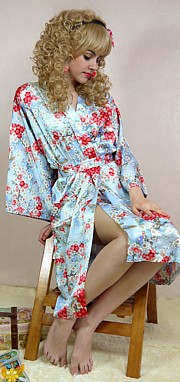 шелковый женский халат- кимоно, сделано в Японии