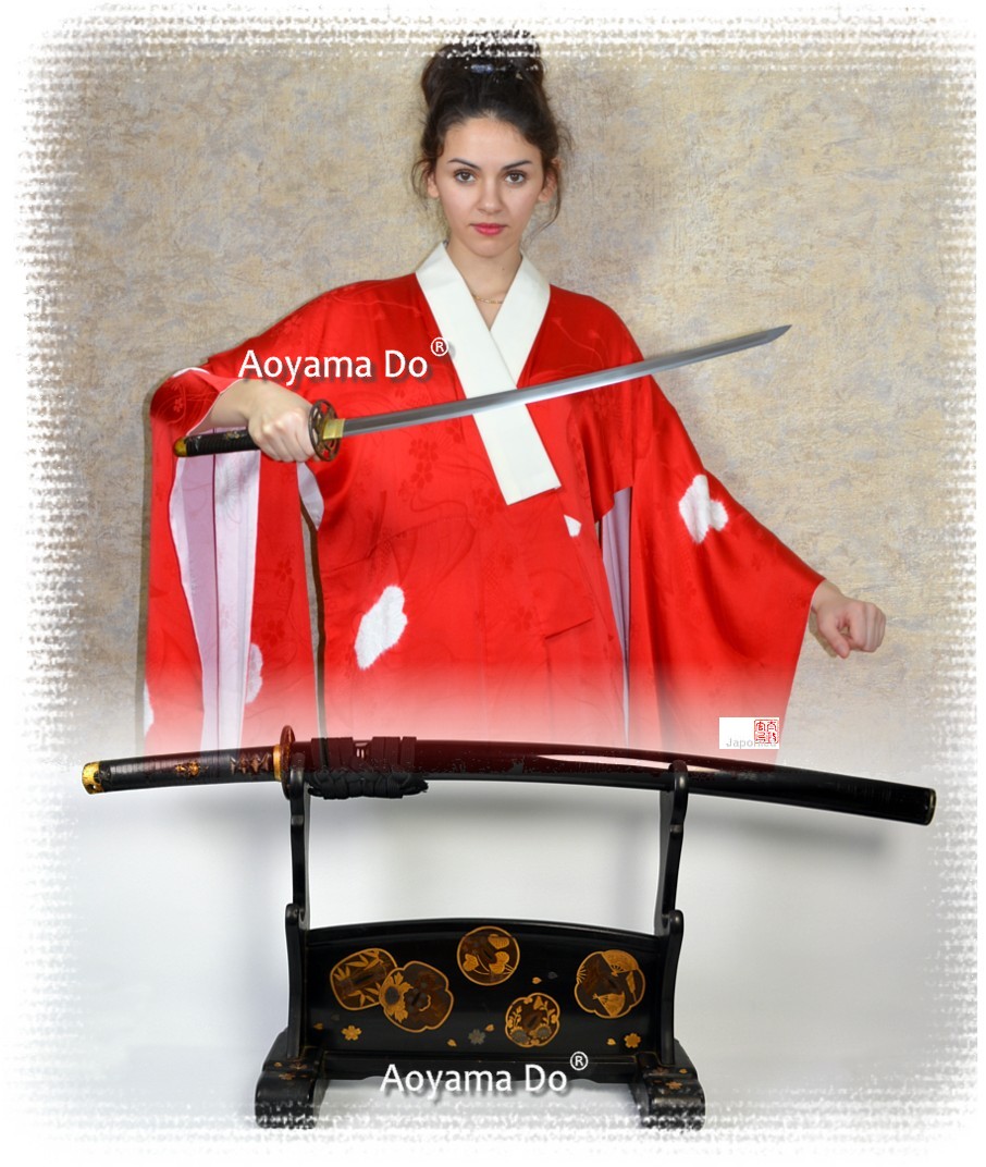 коллекционный старинный кинжал самурайской Японии