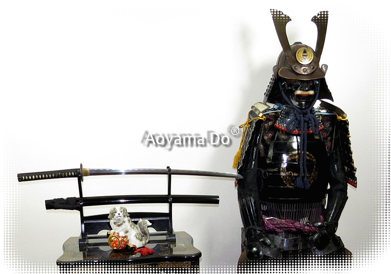 японское оружие самурайские мечи коллекция Аояма До