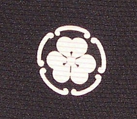 фамильный самурайский герб на мужском хаори
