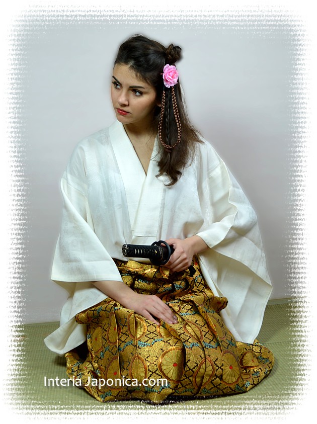 японская традиционная одежда: кимоно и хакама