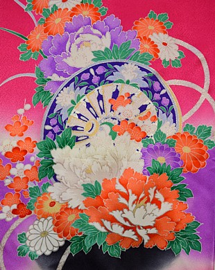 деталь росписи японского кимоно